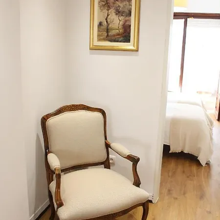 Rocha - Sunny & Cousy 2 Bedrooms In Campo De Ourique Apartment