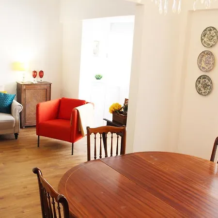 Apartment Rocha - Sunny & Cousy 2 Bedrooms In Campo De Ourique Lisbon