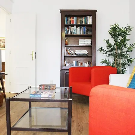 Rocha - Sunny & Cousy 2 Bedrooms In Campo De Ourique