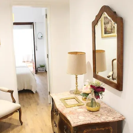 Rocha - Sunny & Cousy 2 Bedrooms In Campo De Ourique *